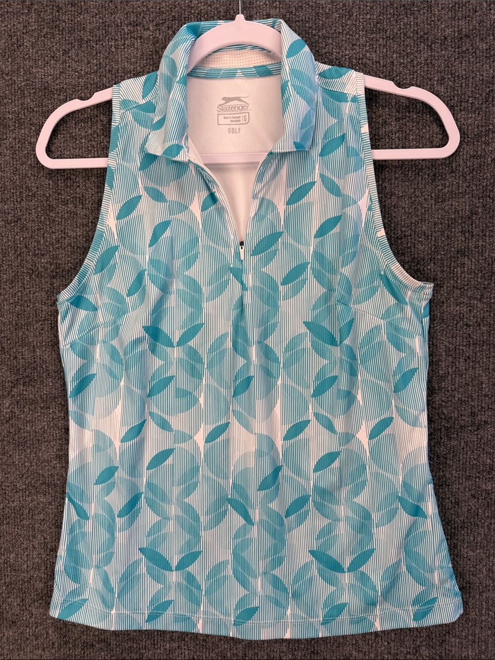 Slazenger Sleeveless Zip Golf Top - Teal Leaf Pattern Women’s Small NWOT
